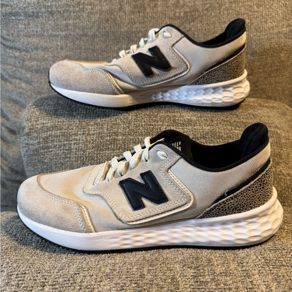 New Balance Women’s Fresh Foam X70 Size 9 Cream and Black Cheetah Sneakers - Picture 2 of 7